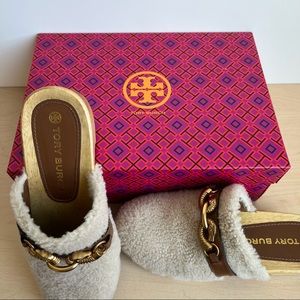 Tory Burch Shearling Clog in Buttermilk/Royal Tan